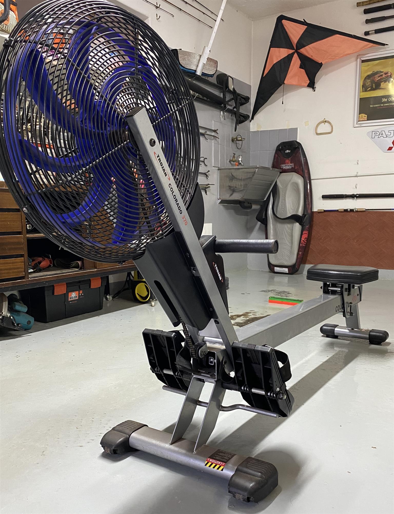 trojan rowing machine