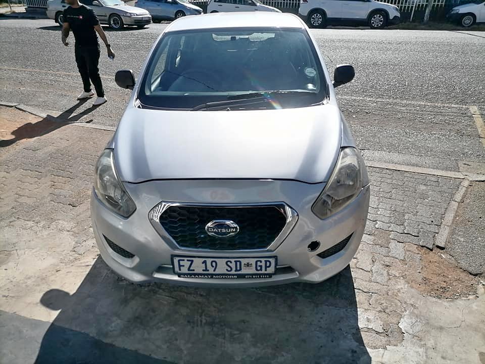 2017 Datsun Go +1.2 Seven seater with a Nice interior seat