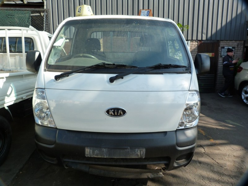Kia K2700 1.3Ton Workhorse Manual White - 2011 STRIPPING FOR SPARES - Private Seller Kia K2700 1.3Ton Workhorse Manual White - 2011 STRIPPING FOR SPARES - Private Seller