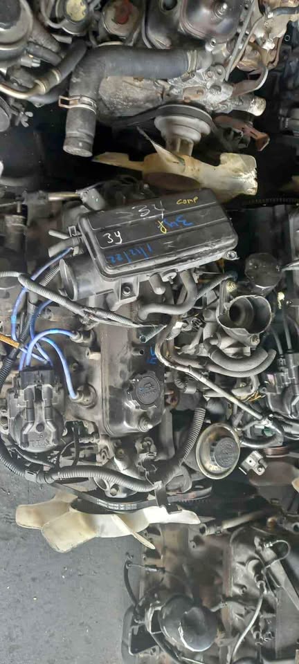 Complete Imported Toyota Hilux engines for sale - Private Seller