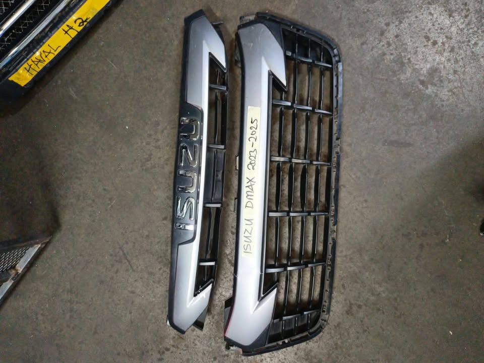 Isuzu D-Max 2023-2025 Front Grill - Private Seller Isuzu D-Max 2023-2025 Front Grill - Private Seller