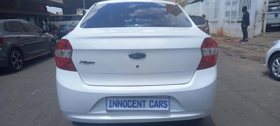 USED 2018 FORD FIGO 1.5 PETROL, MANUAL TRANSMISSION, WHITE COLOUR, MILEAGE 72000KM