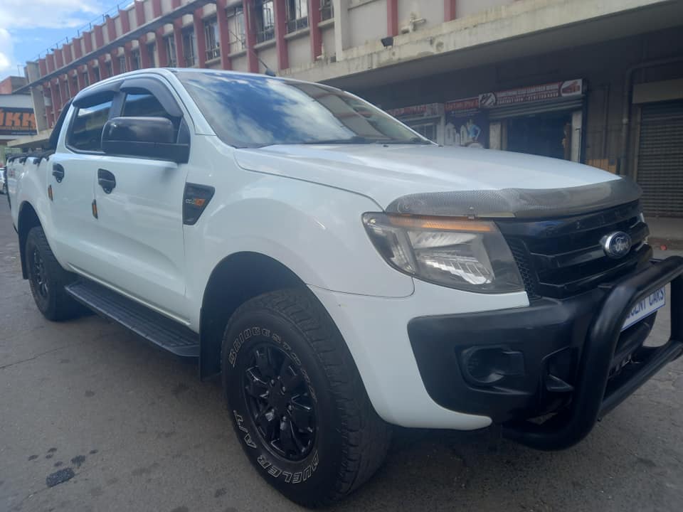 2014 FORD RANGER 2.2 DIESEL, MANUAL TRANSMISSION 6SPEED, WHITE COLOUR
