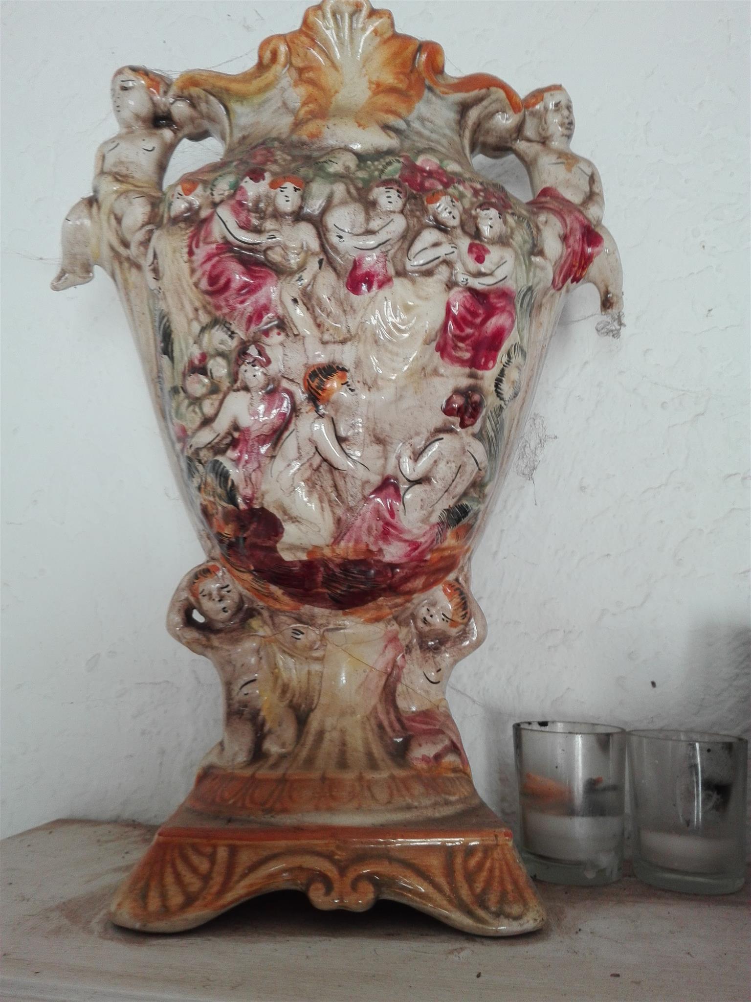 Large Capi Demonte Vase ceramic with embossed angels Large Capi Demonte Vase ceramic with embossed angels