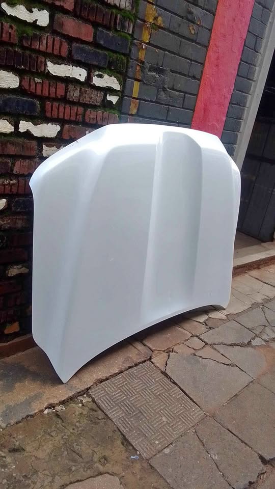 Toyota land cruiser prado LC 300 BONNET - Private Seller Toyota land cruiser prado LC 300 BONNET - Private Seller