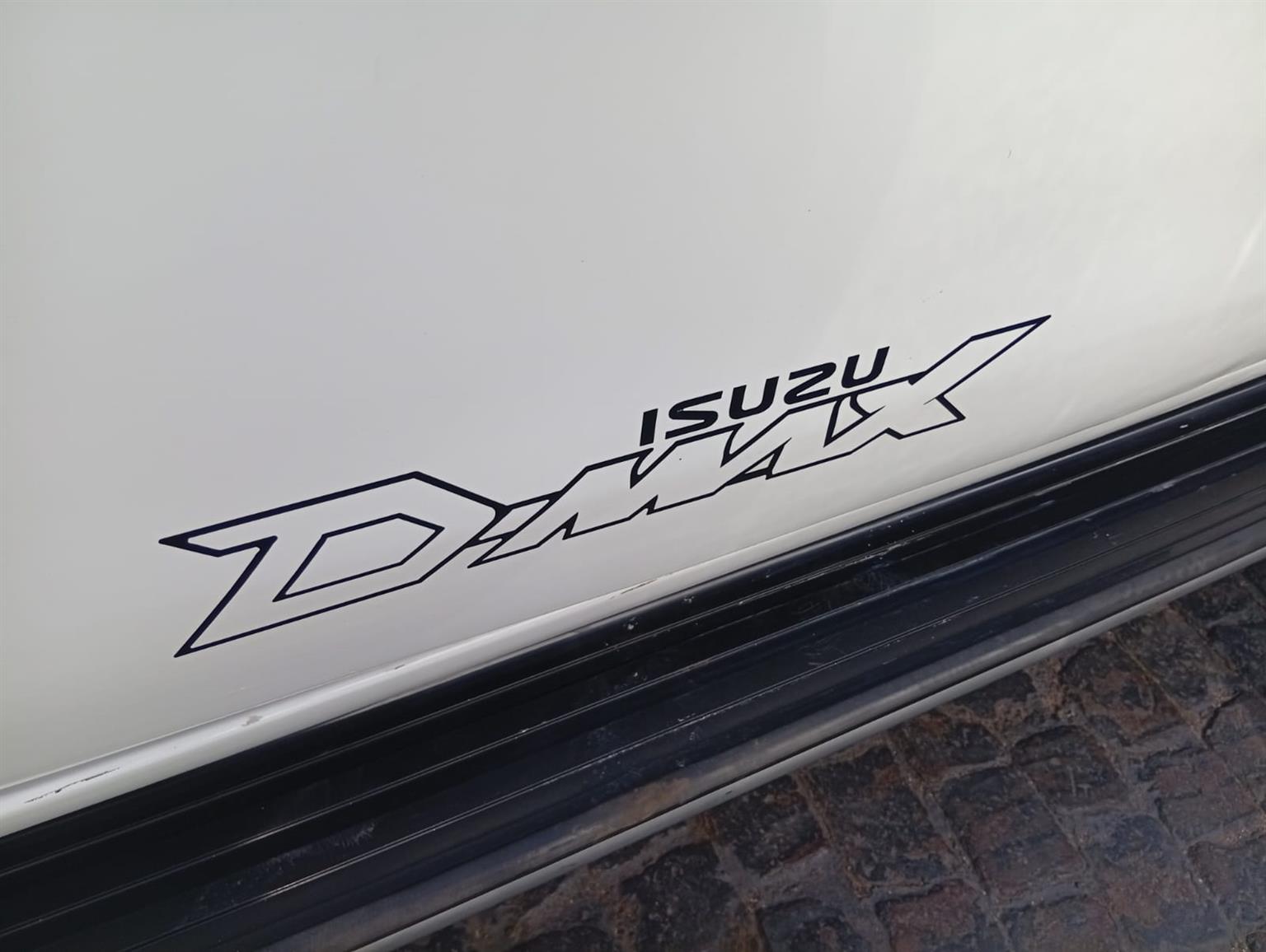 2019 Isuzu KB250 DMax DoubleCab 4X2 Bakkie  Manual Cloth Seats, RollBar,