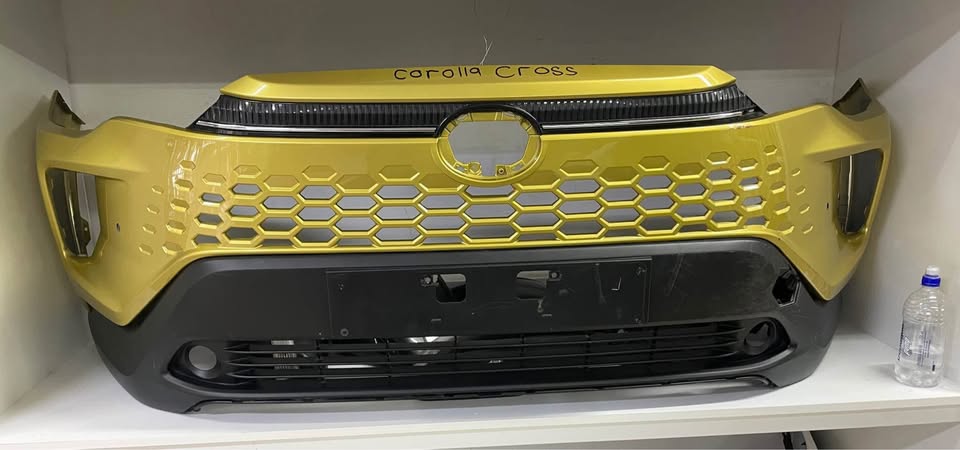 Toyota Corolla cross 2024 front bumper Call or dm - Private Seller Toyota Corolla cross 2024 front bumper Call or dm - Private Seller