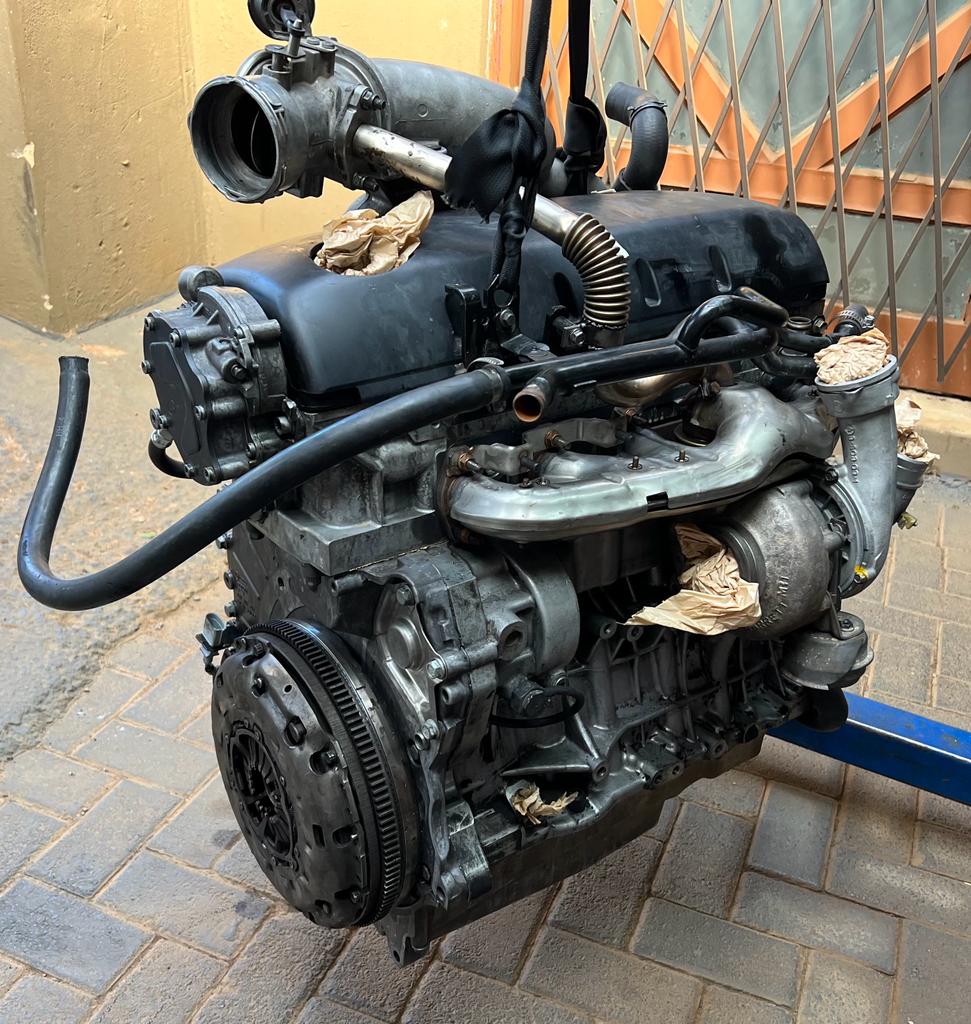 VW T5 2.5tdi AXD Engines for Sale!! - Private Seller