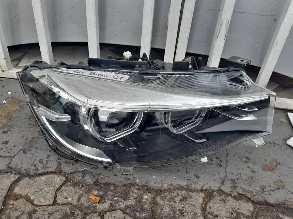 2016-2018 BMW GT RIGHT SIDE HEADLIGHT FOR SALE - Private Seller 2016-2018 BMW GT RIGHT SIDE HEADLIGHT FOR SALE - Private Seller