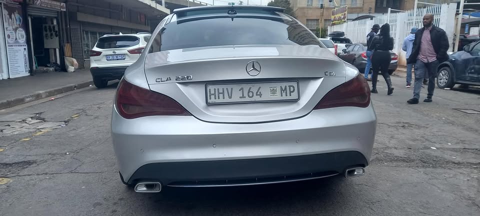 2015 MERCEDES BENZ CLA 220 CDI DIESEL, AUTOMATIC TRANSMISSION, SILVER COLOUR