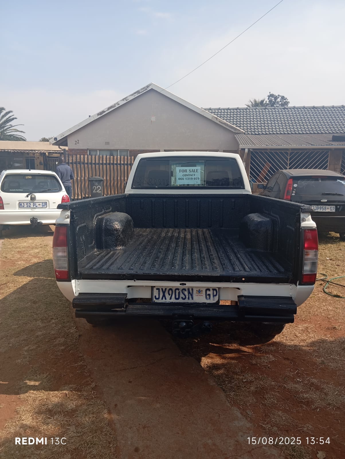 Used 2004 Nissan NP300 Hardbody 2.4 4x4 mid - Private Seller Used 2004 Nissan NP300 Hardbody 2.4 4x4 mid - Private Seller