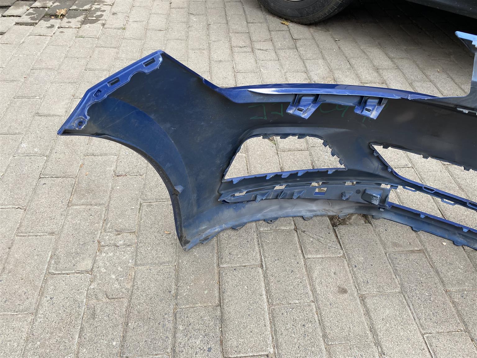 2020 VW POLO 8 FRONT BUMPER FOR SALE. IN EXCELLENT CONDITION