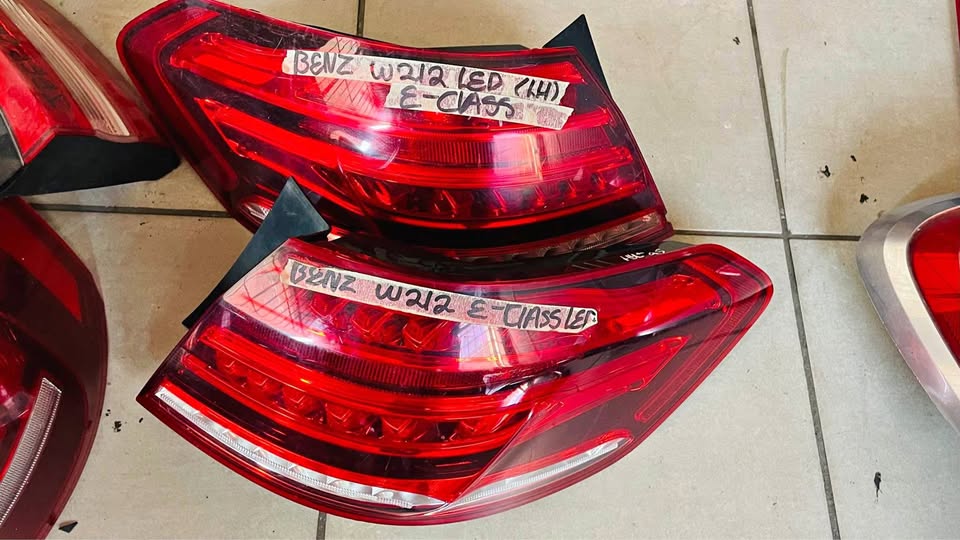 Mercedes-Benz W212 E-Class LED taillights