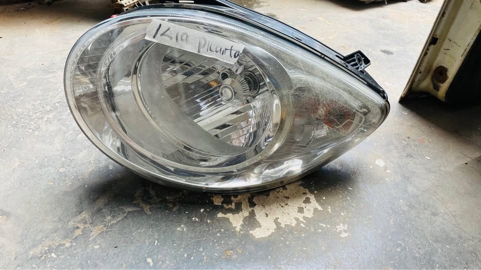 Kia Picanto Headlight 2008/10 - Private Seller Kia Picanto Headlight 2008/10 - Private Seller