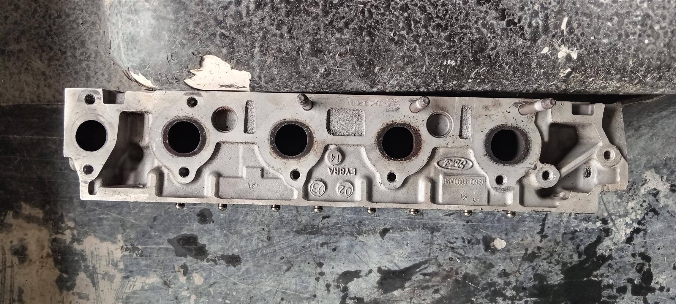 Ford Figo 1.4 Tdci  complete cylinderhead - Private Seller
