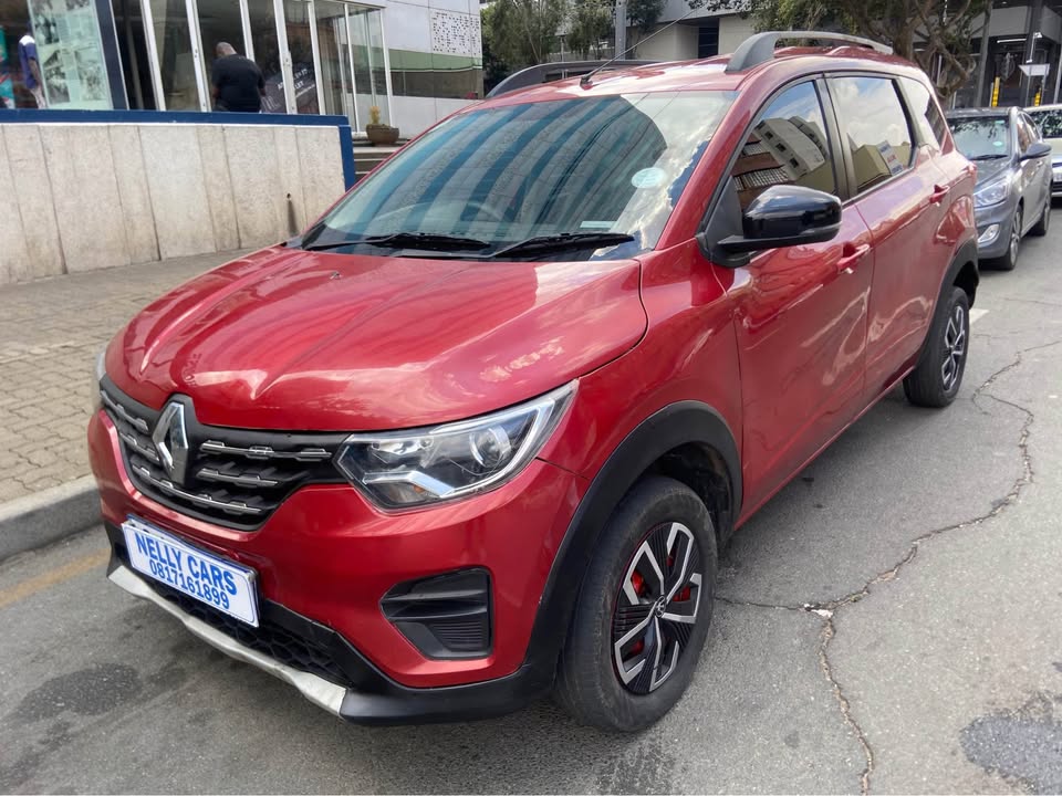 2022 Renault Triber 1.0 Manual 96000km