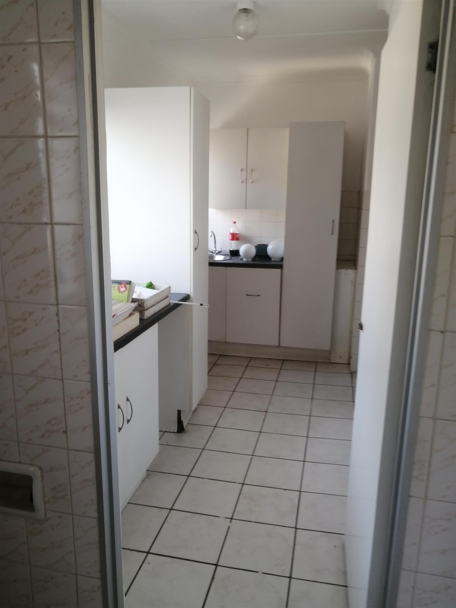 2 BED 1 BATH HOUSE IN TOWNSVIEW, JHB SOUTH Junk Mail