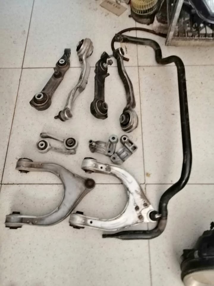 Mercedes benz W211 Suspension parts - Private Seller Mercedes benz W211 Suspension parts - Private Seller