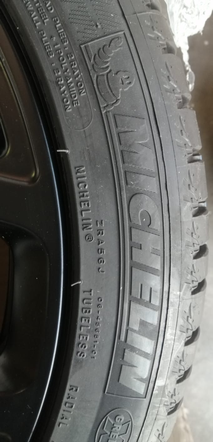 BMW X3 G01 brand new alloy mag rims with tyres - Private Seller