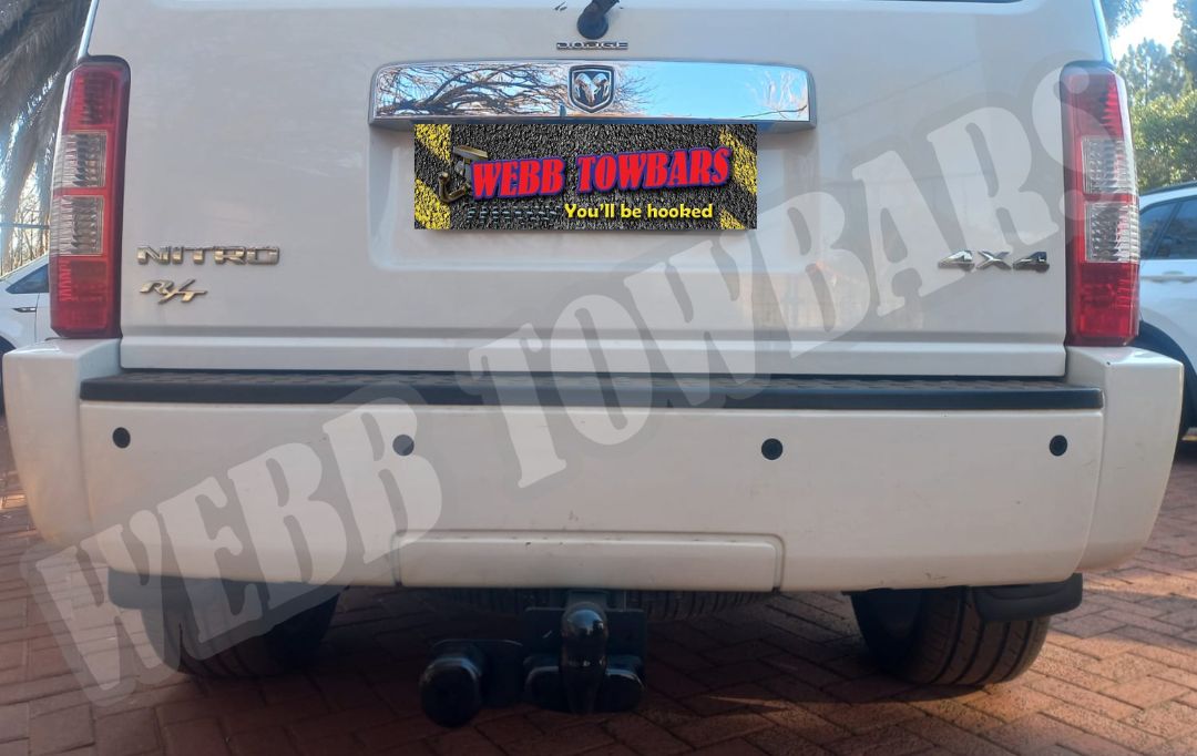 Dodge Nitro Standard/Detachable Towbars - Private Seller Dodge Nitro Standard/Detachable Towbars - Private Seller