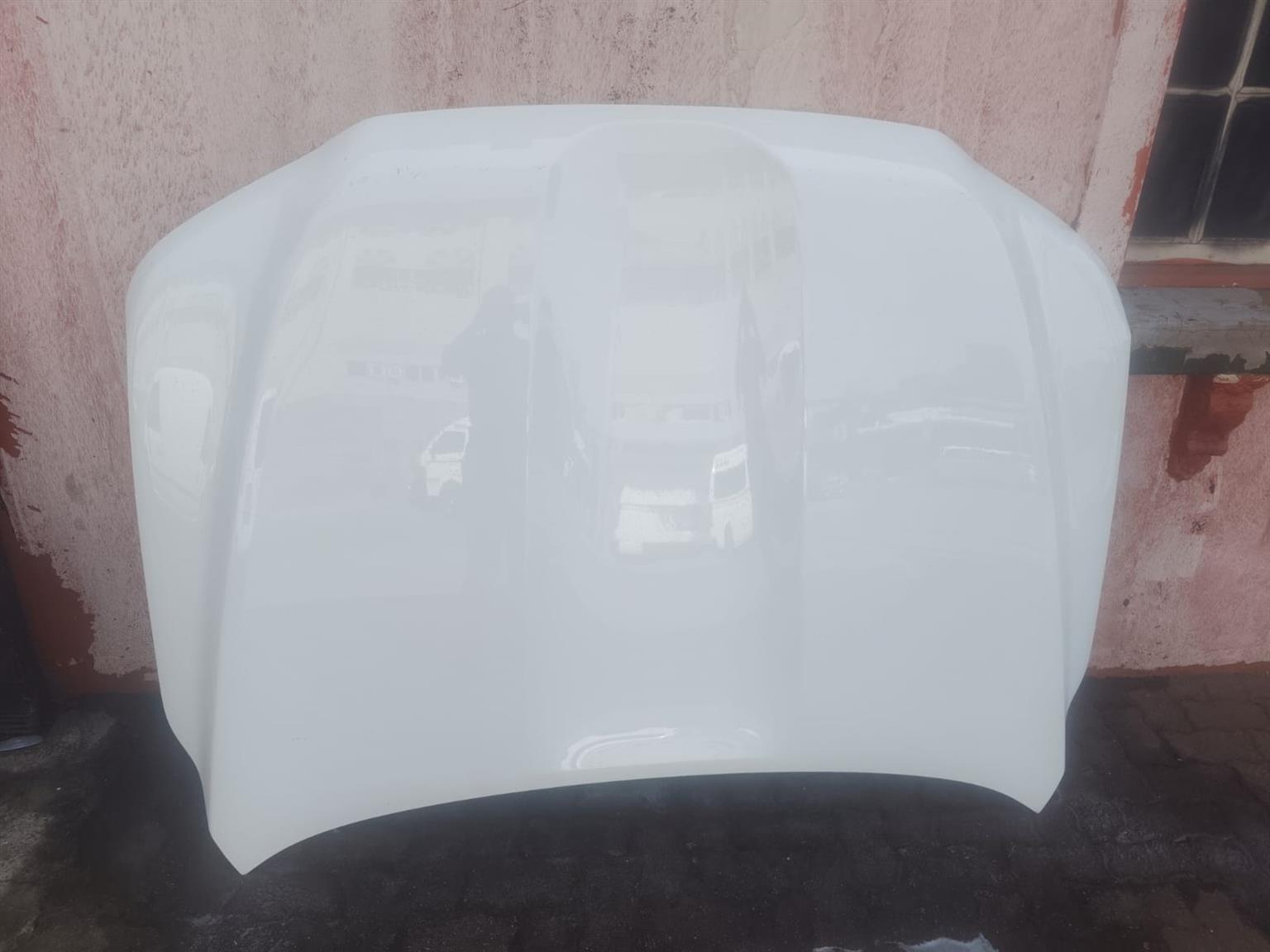 Toyota Landcruiser L C 300 2024 bonnet - Private Seller