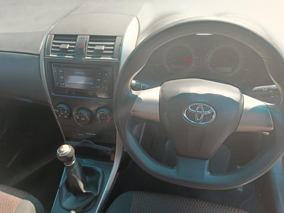 2018 TOYOTA COROLLA 1.6 QUEST MANUAL