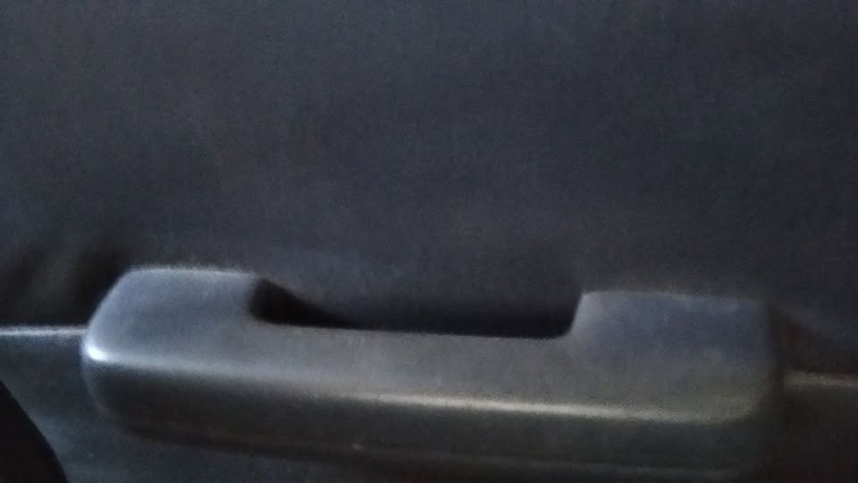 MAZDA 323 INNER HANDLE FOR SALE - Private Seller MAZDA 323 INNER HANDLE FOR SALE - Private Seller