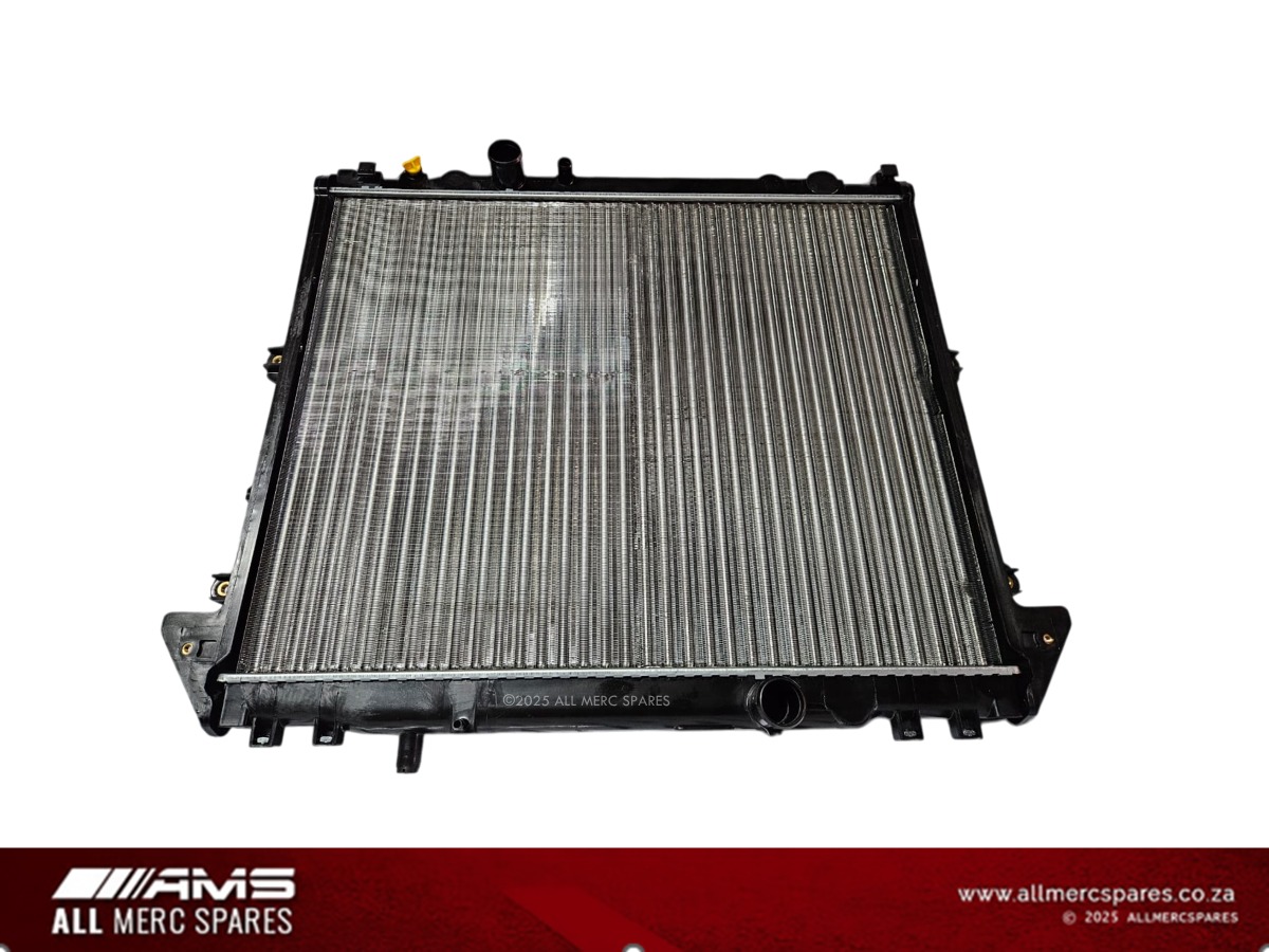 Toyota Hilux 2.5 Radiator - Private Seller Toyota Hilux 2.5 Radiator - Private Seller