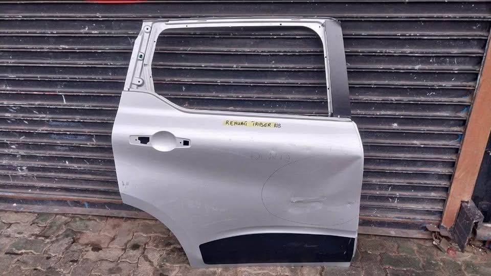 Renault Triber back door - Private Seller Renault Triber back door - Private Seller