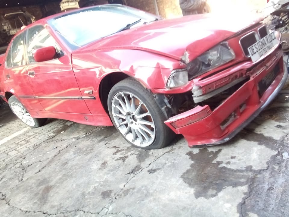 BMW E36 M50 325I STRIPPING FOR SPARE PARTS /SPARES - Private Seller BMW E36 M50 325I STRIPPING FOR SPARE PARTS /SPARES - Private Seller