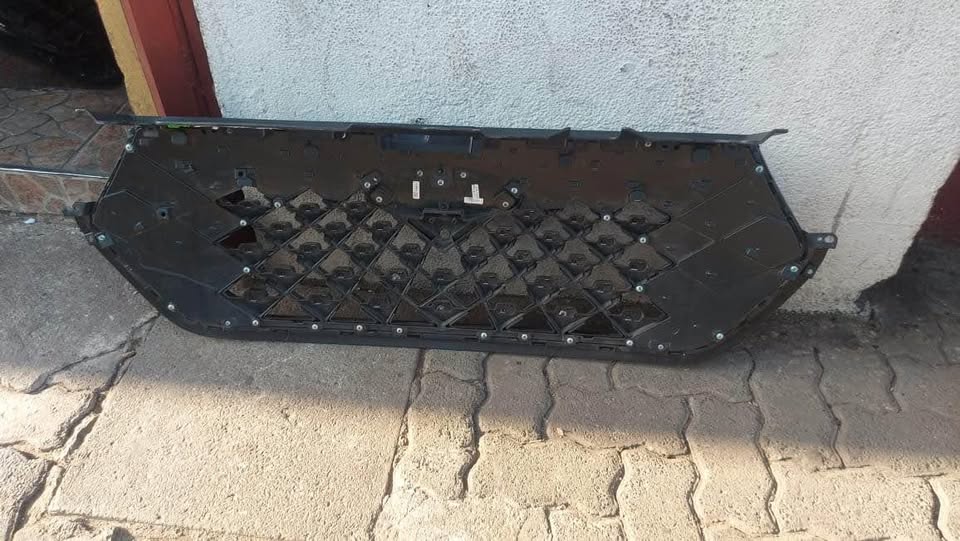 Chery Tiggo 4 Pro grill - Private Seller Chery Tiggo 4 Pro grill - Private Seller
