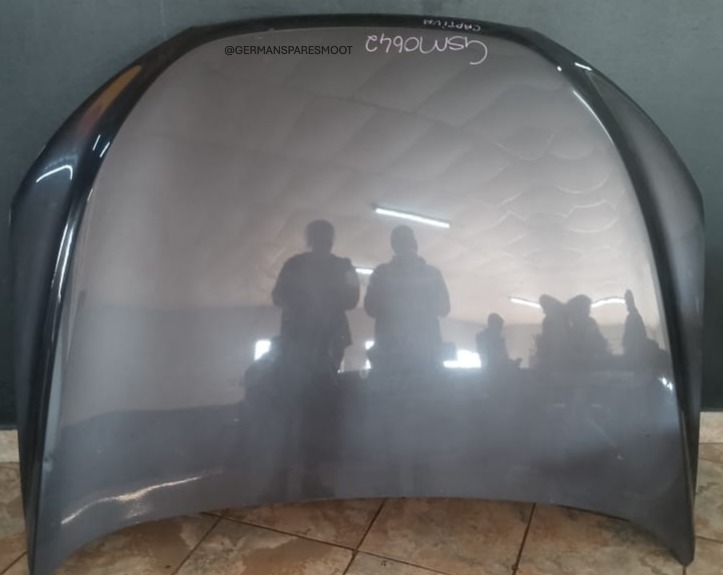 Chev Captiva 2.4 Used Bonnet - Private Seller Chev Captiva 2.4 Used Bonnet - Private Seller