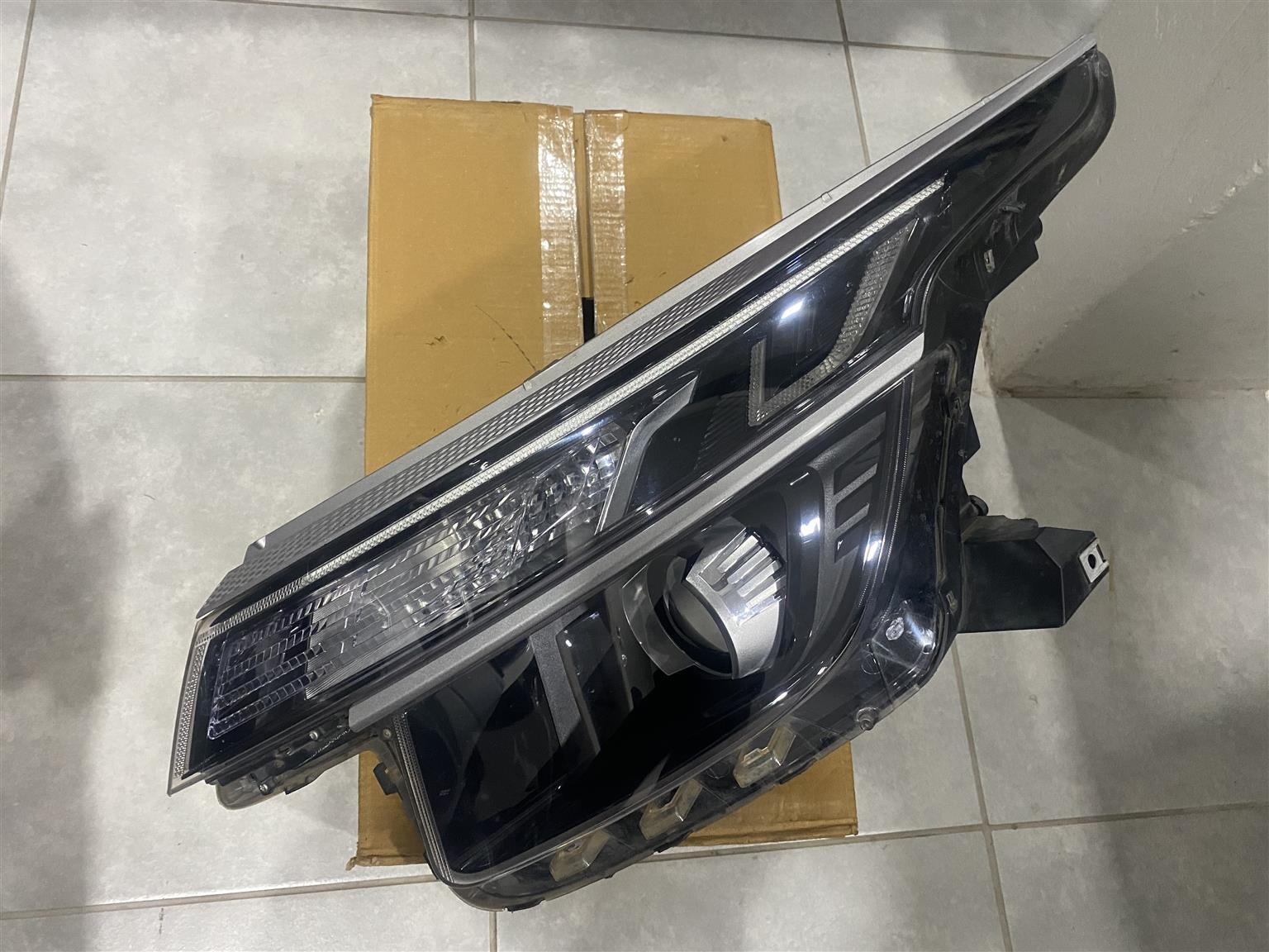 2025 KIA SELTOS LED HEADLIGHT LEFT SIDE FOR SALE. IN PRISTINE CONDITION - Private Seller 2025 KIA SELTOS LED HEADLIGHT LEFT SIDE FOR SALE. IN PRISTINE CONDITION - Private Seller