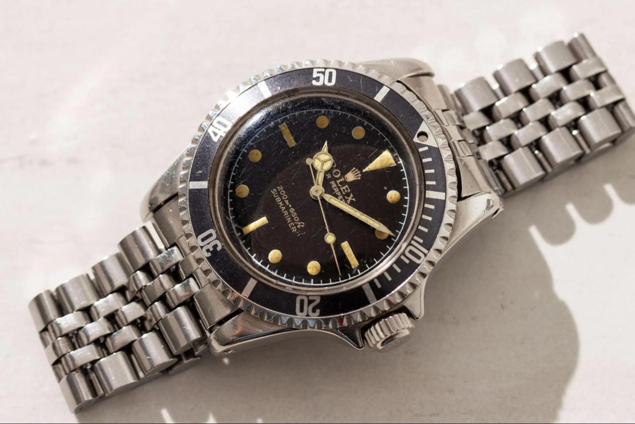 We buy antique watches We buy antique watches