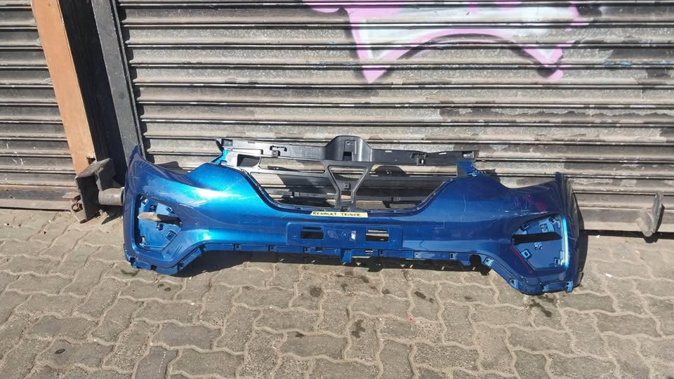 Renault Triber Bumper - Private Seller