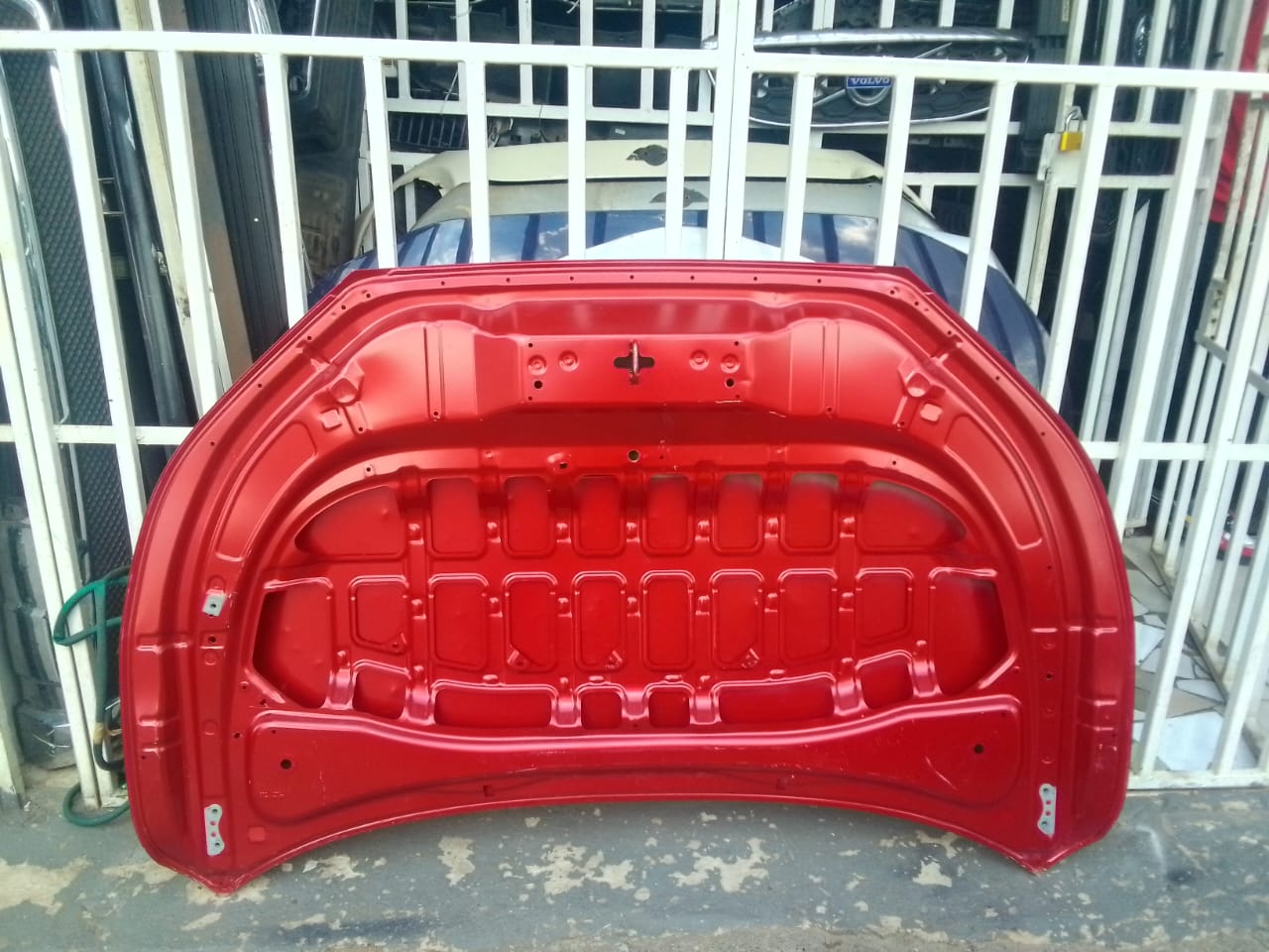 (2021-2023) TOYOTA COROLA CROSS BONNET FOR SALE - Private Seller (2021-2023) TOYOTA COROLA CROSS BONNET FOR SALE - Private Seller