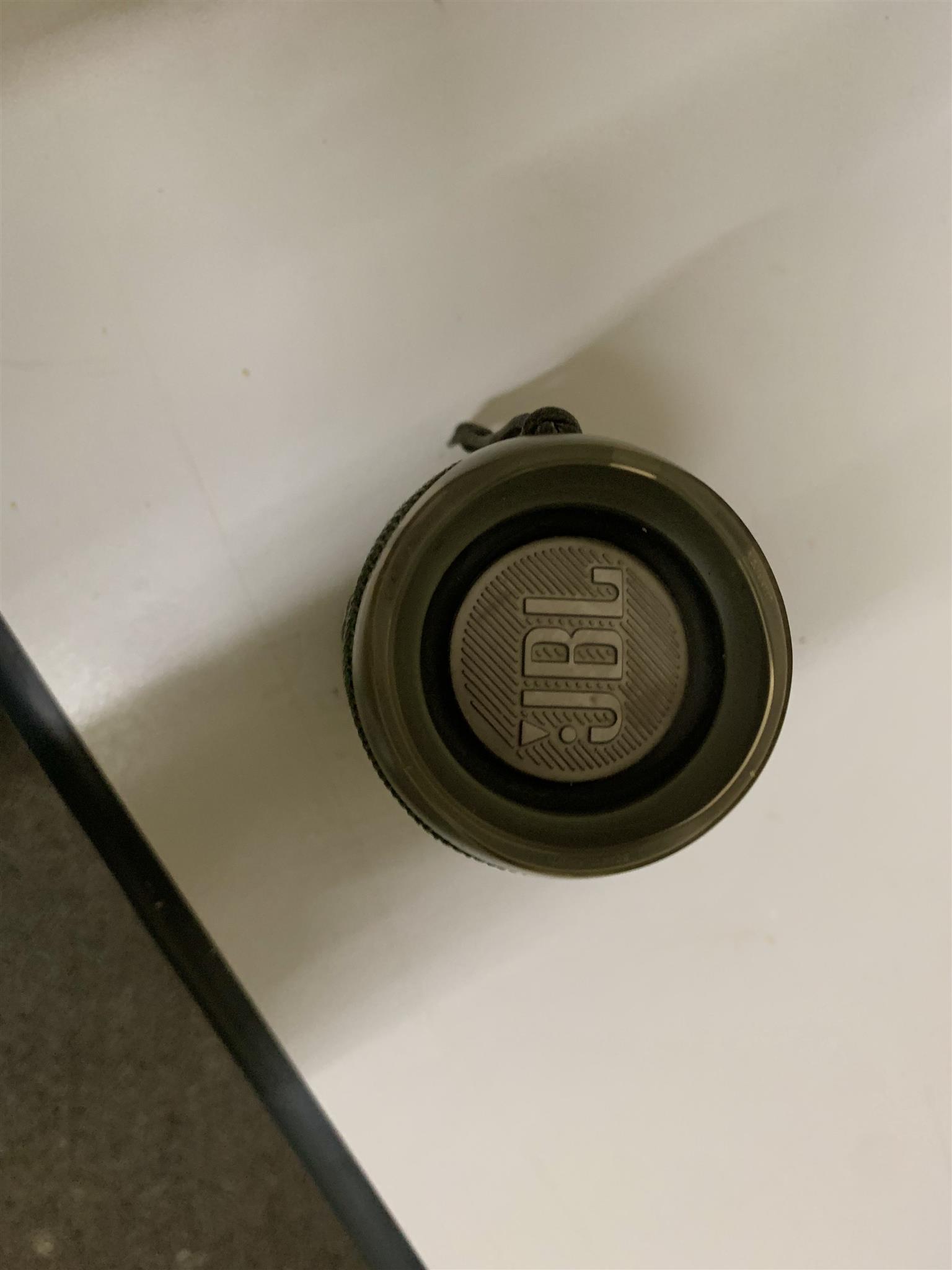 JBL Flip 5. Mint condition Speakers (No Cable)