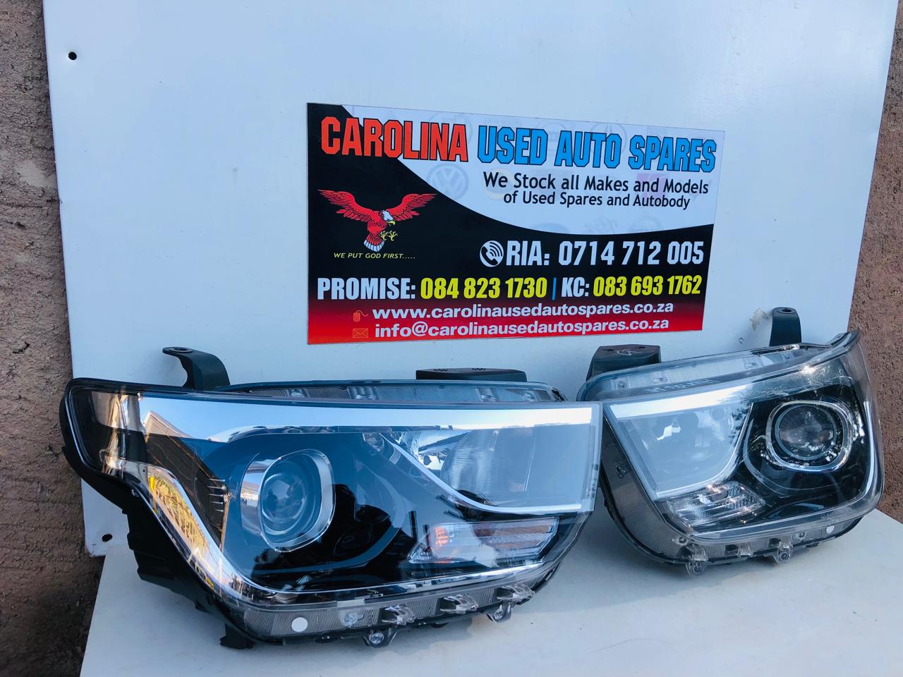 Hyundai H1 Starex left and right side headlights - Private Seller