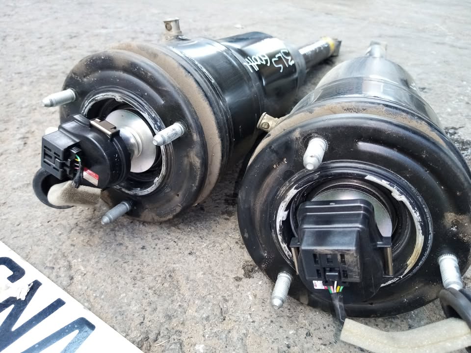 Shocks & Struts for Lexus LS600hL - Private Seller Shocks & Struts for Lexus LS600hL - Private Seller