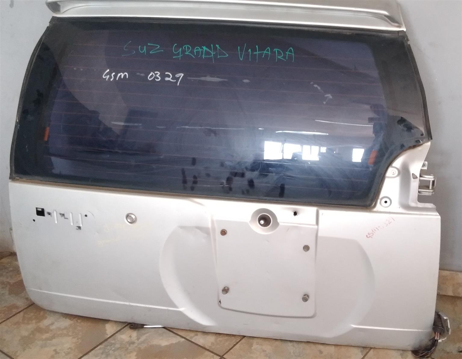 VARIOUS USED SUZUKI TAILGATES STILL AVAILABLE