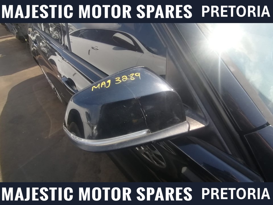 BMW 320i F30 2012 door mirror for sale used - Private Seller BMW 320i F30 2012 door mirror for sale used - Private Seller