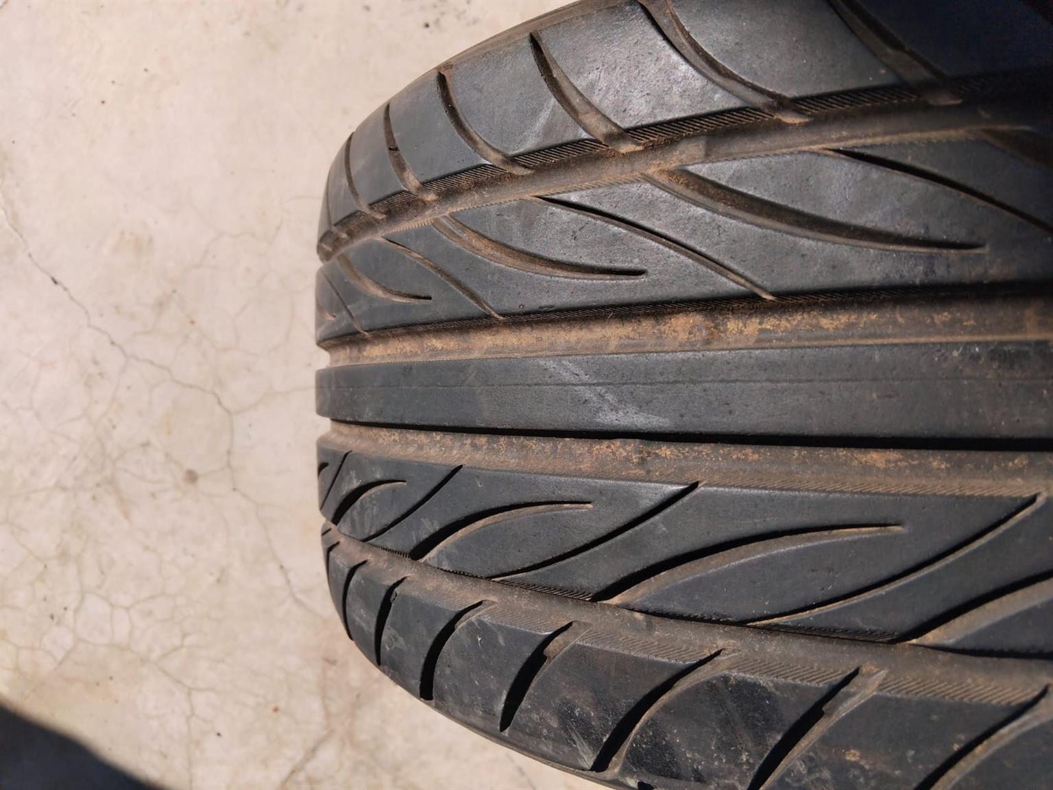 BMW MAGS FRONT TYRES - Private Seller BMW MAGS FRONT TYRES - Private Seller