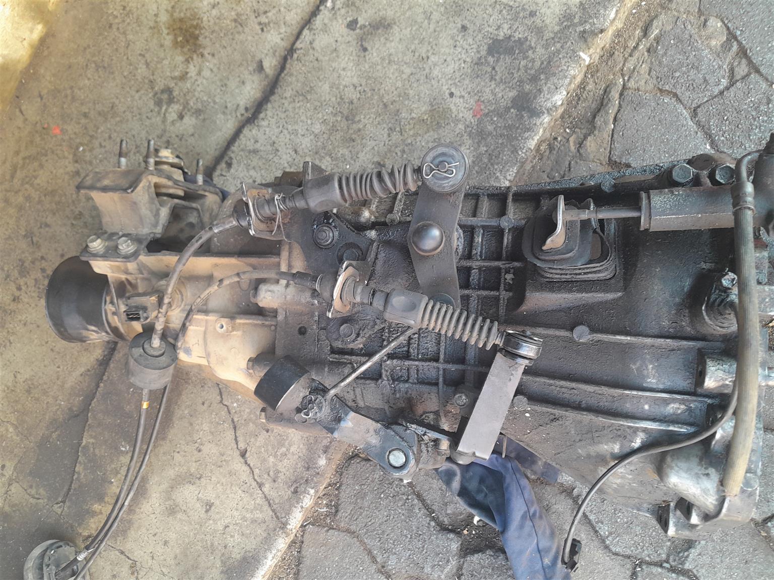 Hyundai H1 Manual Gearbox for Sale - Private Seller Hyundai H1 Manual Gearbox for Sale - Private Seller