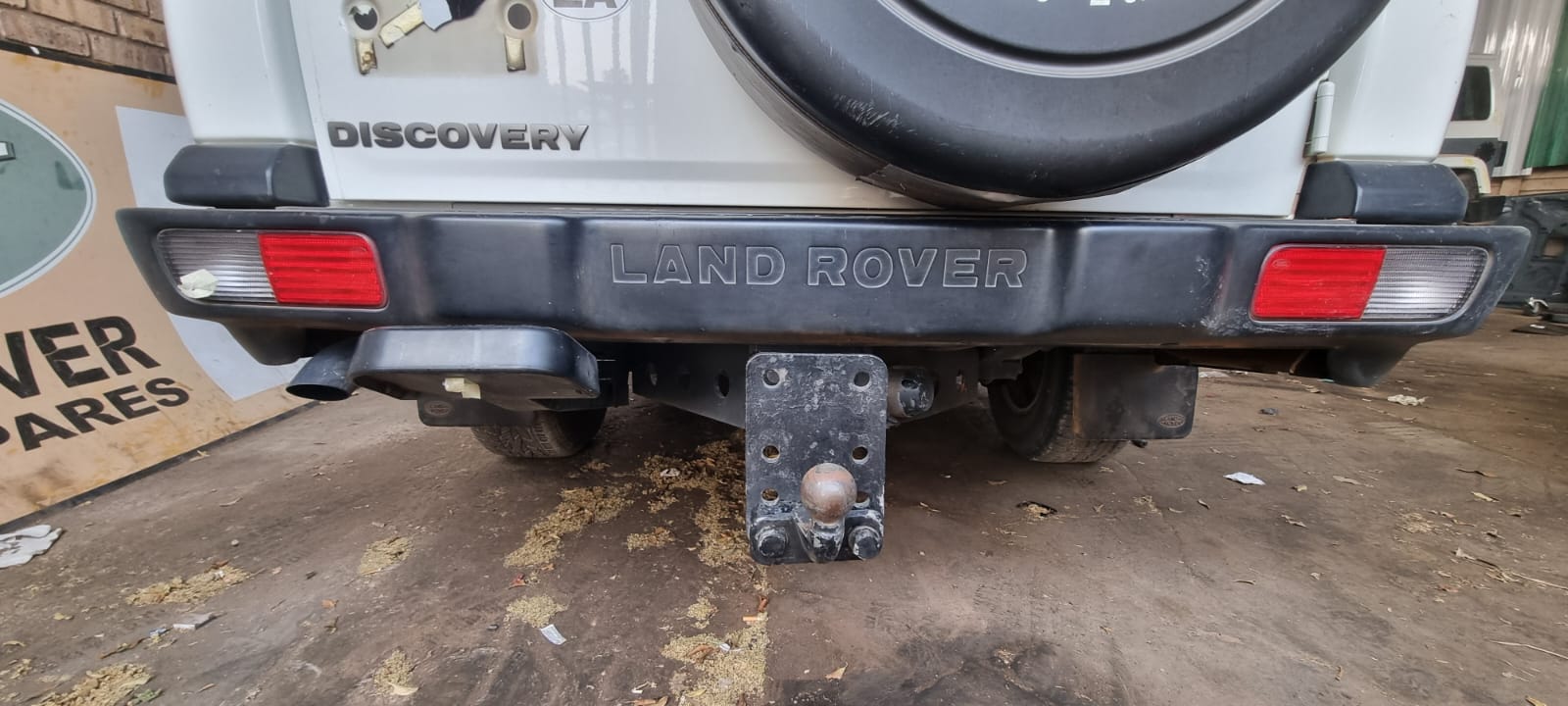 2004 Discovery 2 TD5 2.5l I5 Rear Bumper for sale
