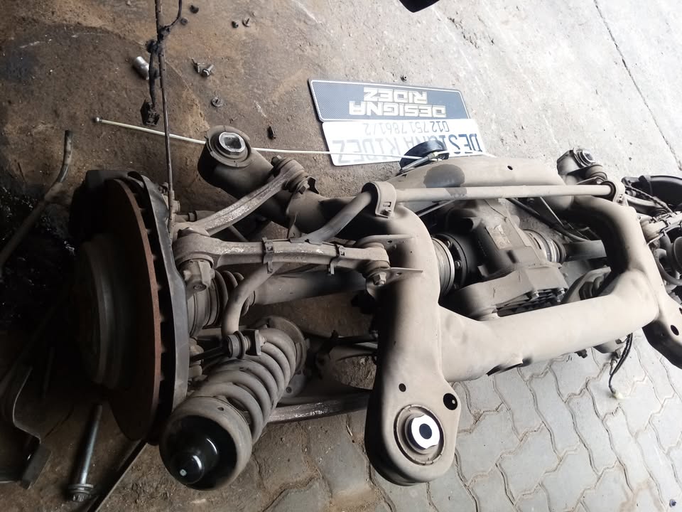 BMW E92 M3 REAR SUSPENSION (DIFF,SUB FRAME, BRAKE DISC, SHOCKE ETC - Private Seller BMW E92 M3 REAR SUSPENSION (DIFF,SUB FRAME, BRAKE DISC, SHOCKE ETC - Private Seller