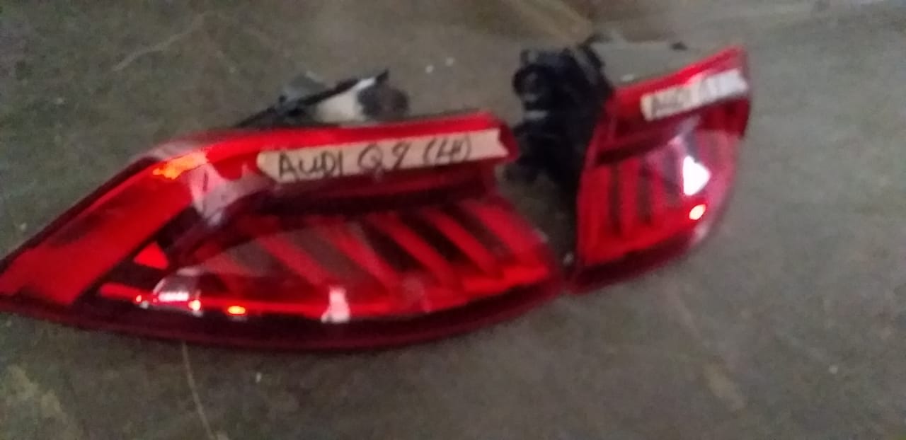 Audi Q8 taillights - Private Seller