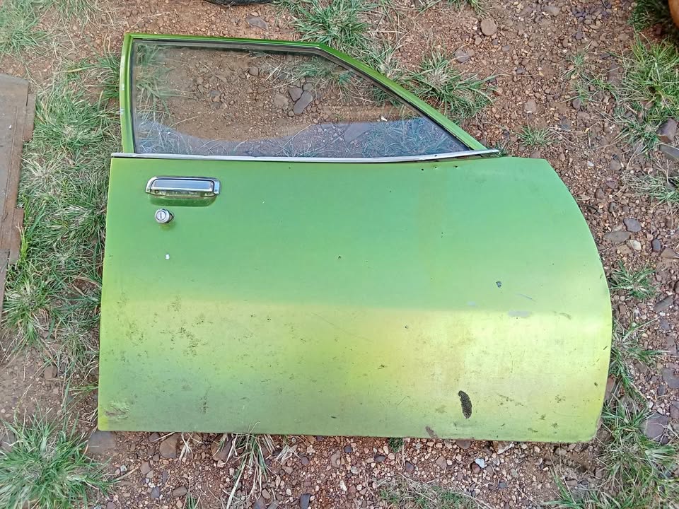 Chevrolet 2.5 right front door - Private Seller Chevrolet 2.5 right front door - Private Seller