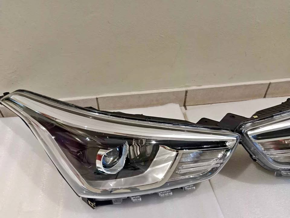 Hyundai creta headlights - Private Seller Hyundai creta headlights - Private Seller