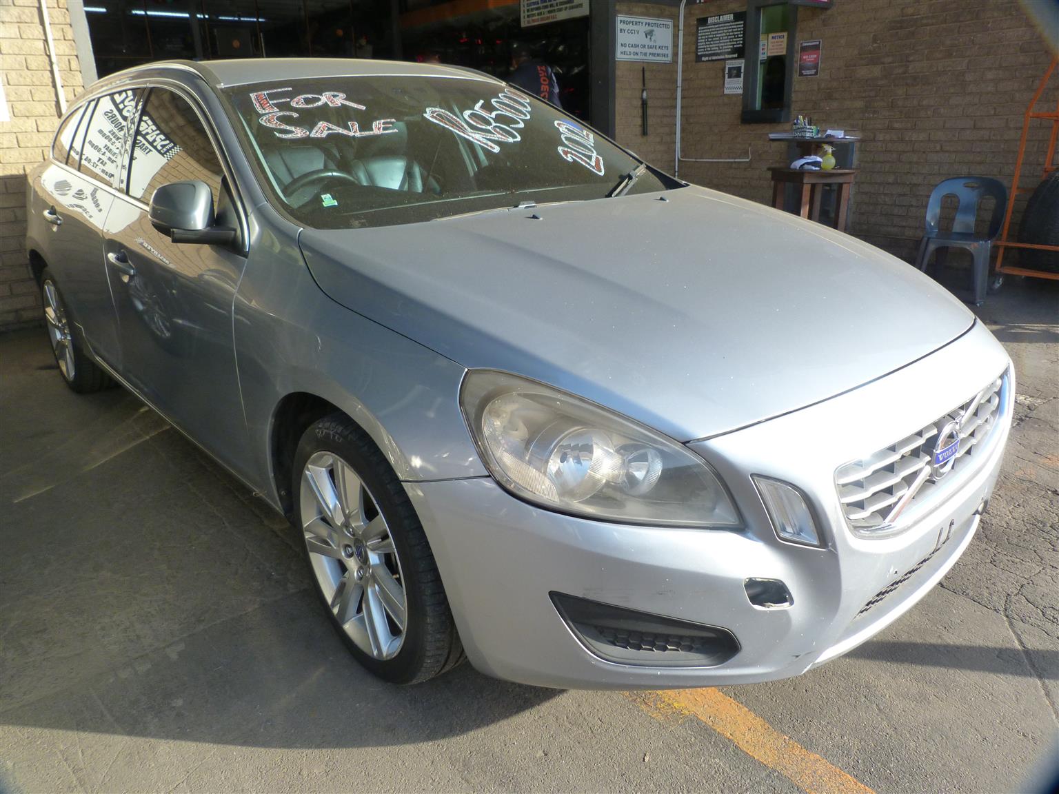 Used 2011 Volvo V60 2.0T Powershift - Private Seller Used 2011 Volvo V60 2.0T Powershift - Private Seller