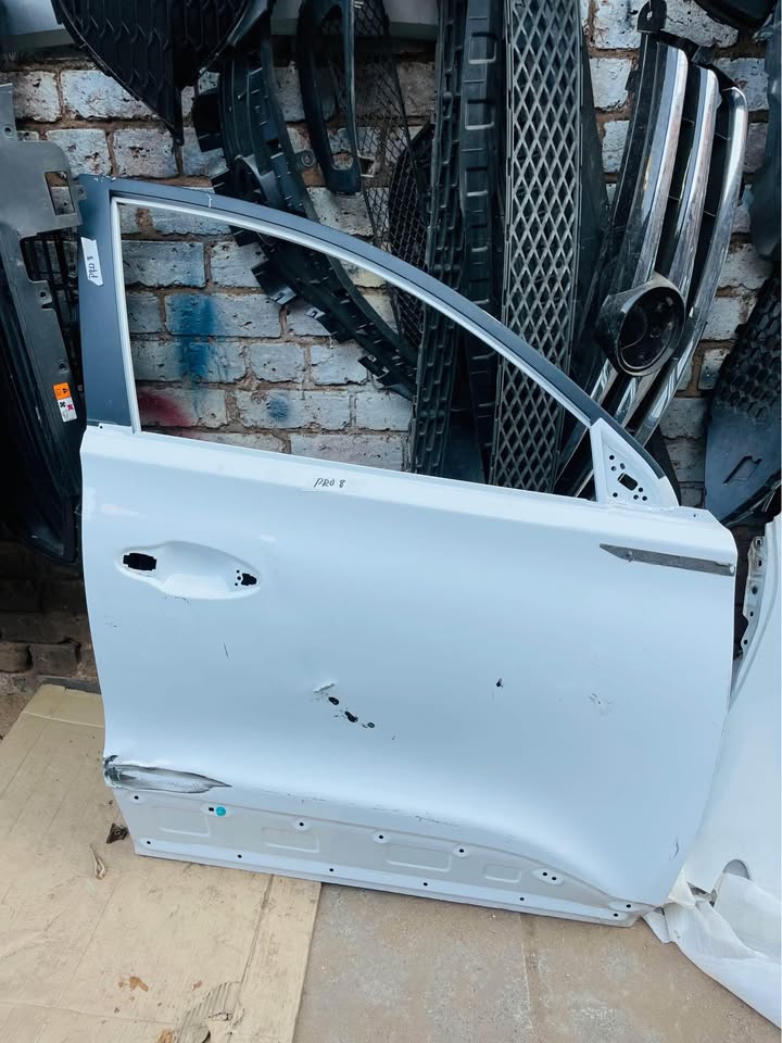 Chery Tiggo 8 pro door - Private Seller Chery Tiggo 8 pro door - Private Seller